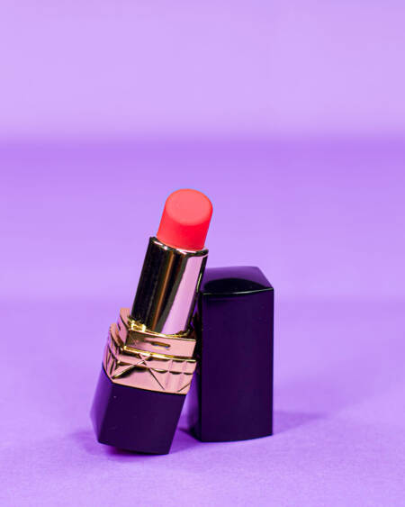 Confidence Lipstick Vibrator